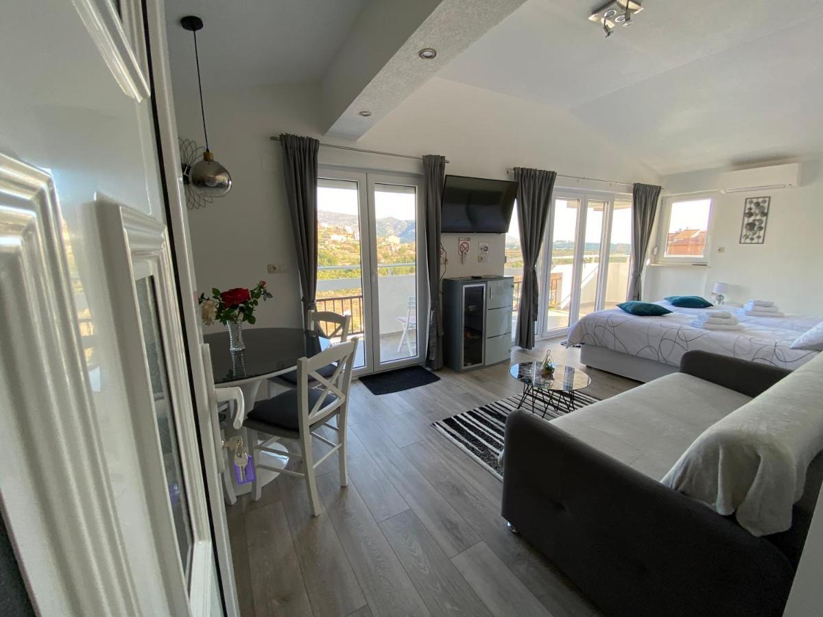 Ana Marija Apartamento Solin Exterior foto